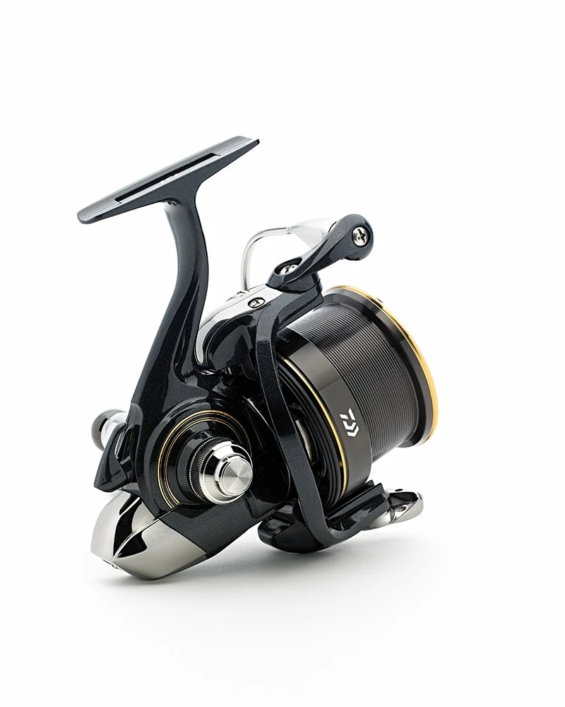 DAIWA 19 CAST'IZM FEEDER 25QD Reel 4 DAIWA 19 CAST'IZM FEEDER 25QD Reel