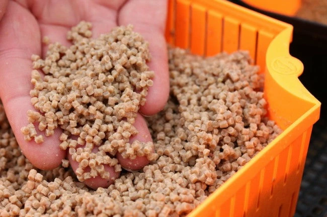 Baracuda Fishing Tackle Guru Bait Tubs Coarse Fishing 7 Baracuda Fishing Tackle Guru Bait Tubs Coarse Fishing