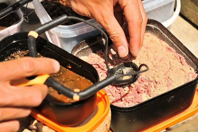 Baracuda Fishing Tackle Guru Bait Tubs Coarse Fishing 6 Baracuda Fishing Tackle Guru Bait Tubs Coarse Fishing